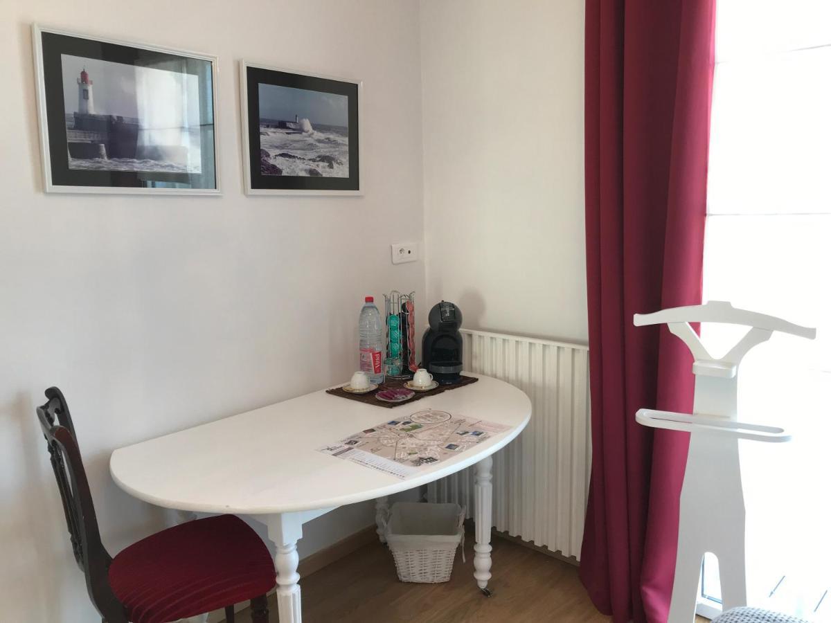 Chambres D'Hotes La Rose Des Sables Les Herbiers Luaran gambar
